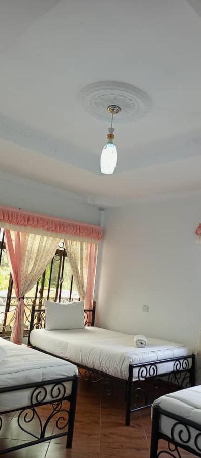 Bright Star Hotel Аруша Екстер'єр фото