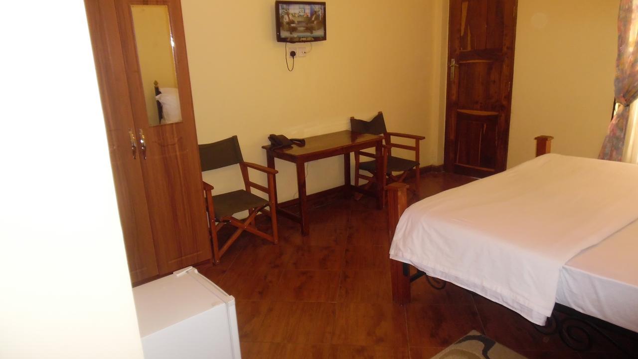 Bright Star Hotel Аруша Екстер'єр фото