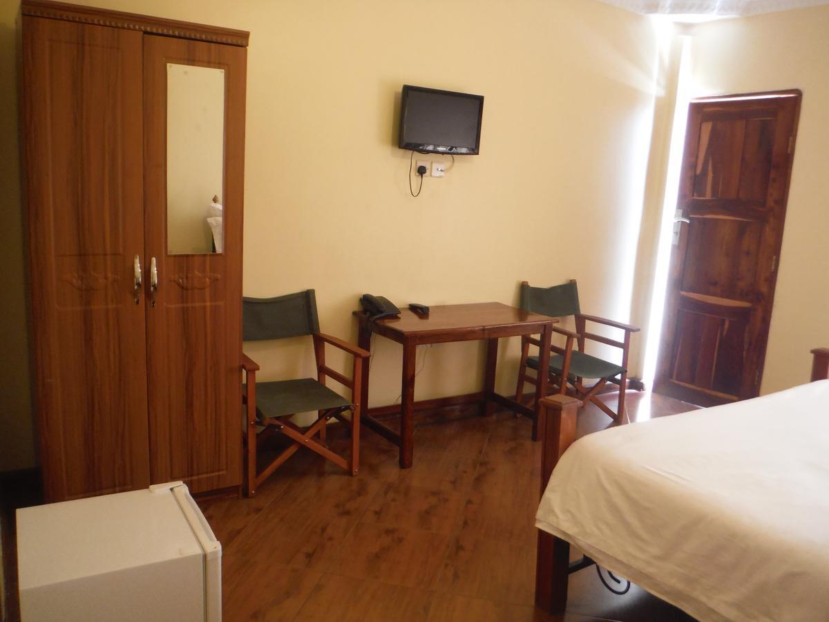 Bright Star Hotel Аруша Екстер'єр фото