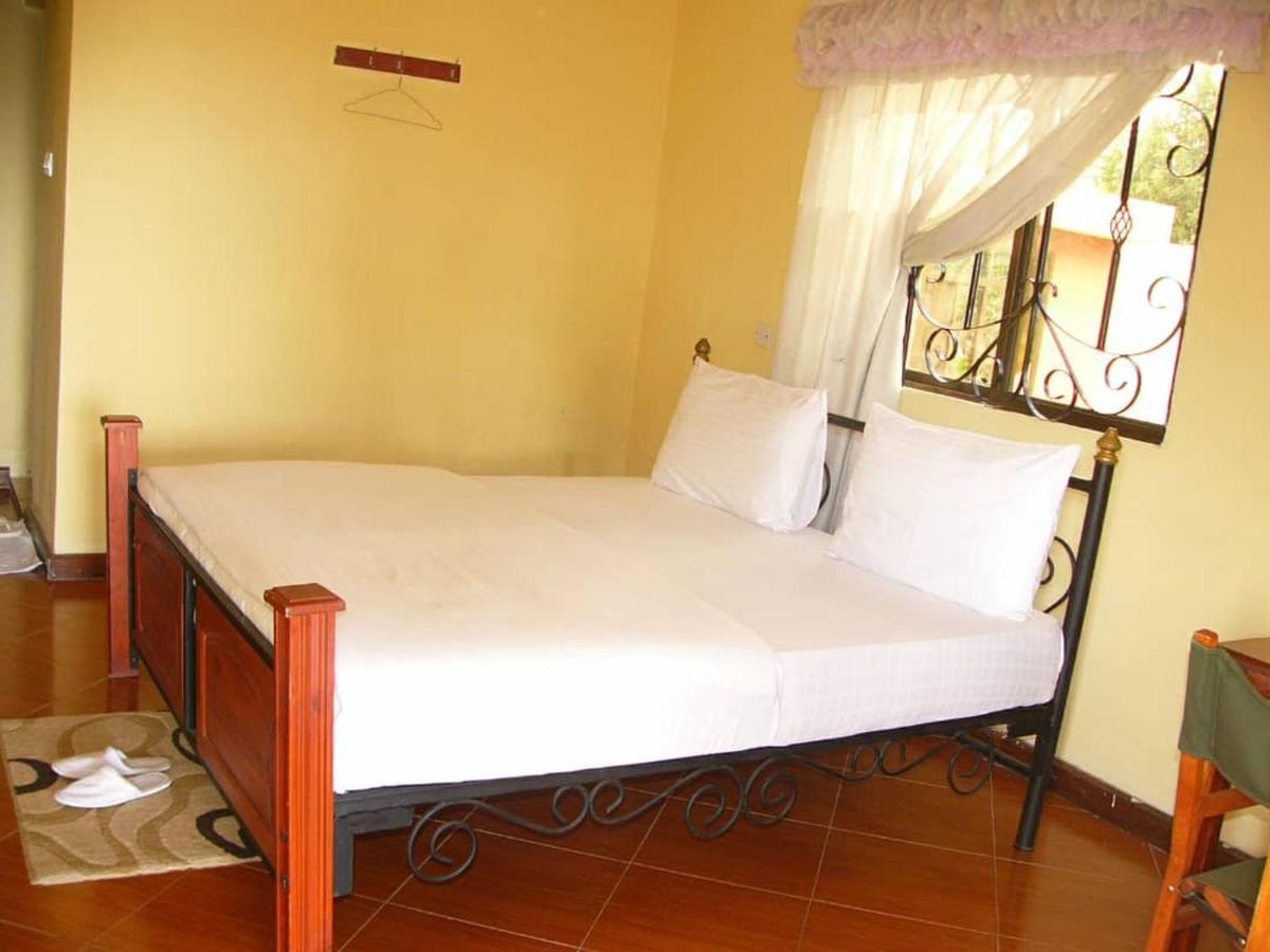 Bright Star Hotel Аруша Екстер'єр фото